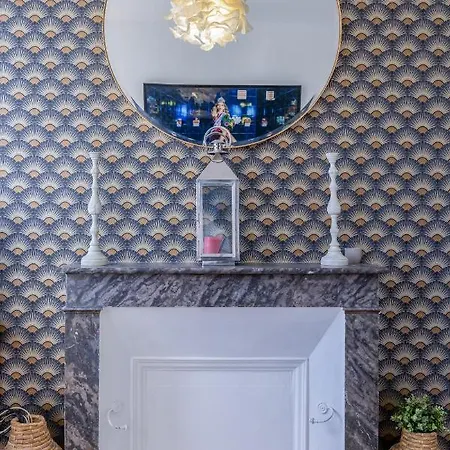 Apartamento Myappartlarochelle *